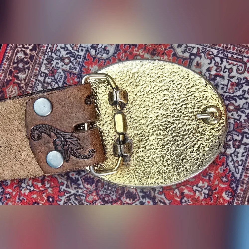 Gold Elvis Presley Commemorative Belt Buckle - Picture 2 of 5